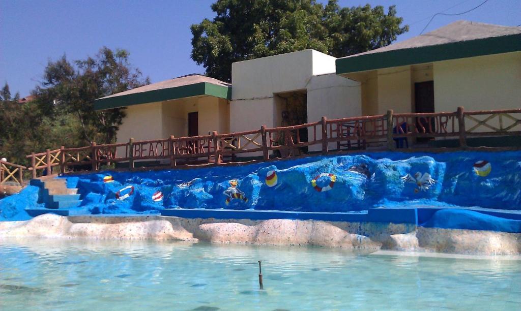 Pali Beach Resort Malad Exterior photo
