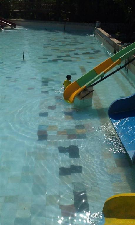 Pali Beach Resort Malad Exterior photo