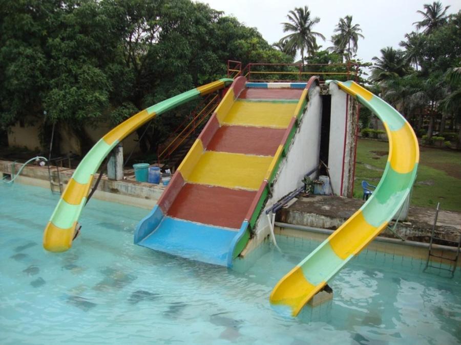 Pali Beach Resort Malad Exterior photo